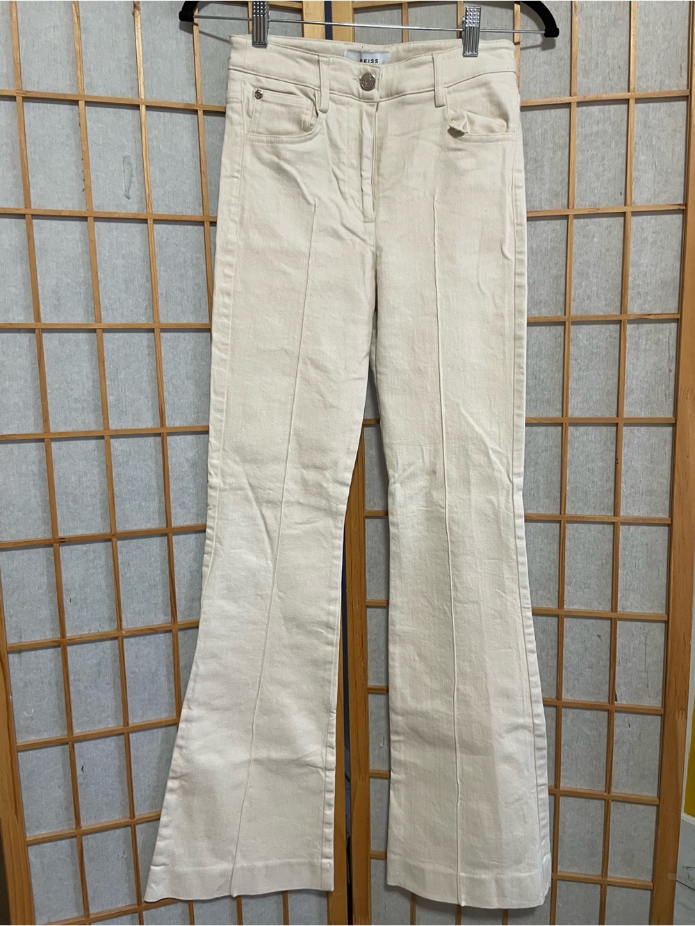 REISS Florence High Rise Flared Trousers in Cream - Picture 3 of 10